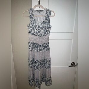 J Gee blue floral dress